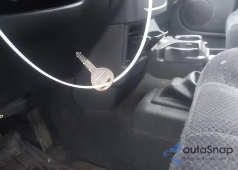 2004 Dodge Ram 1500 Slt/Laramie z USA, uszkodzony, nr VIN 1D7HU18D74J165232